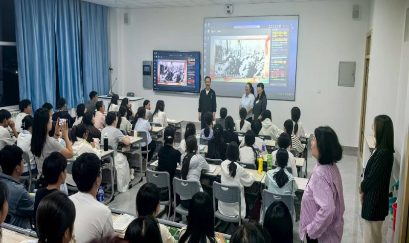 中医学院开展开学首日走访活动