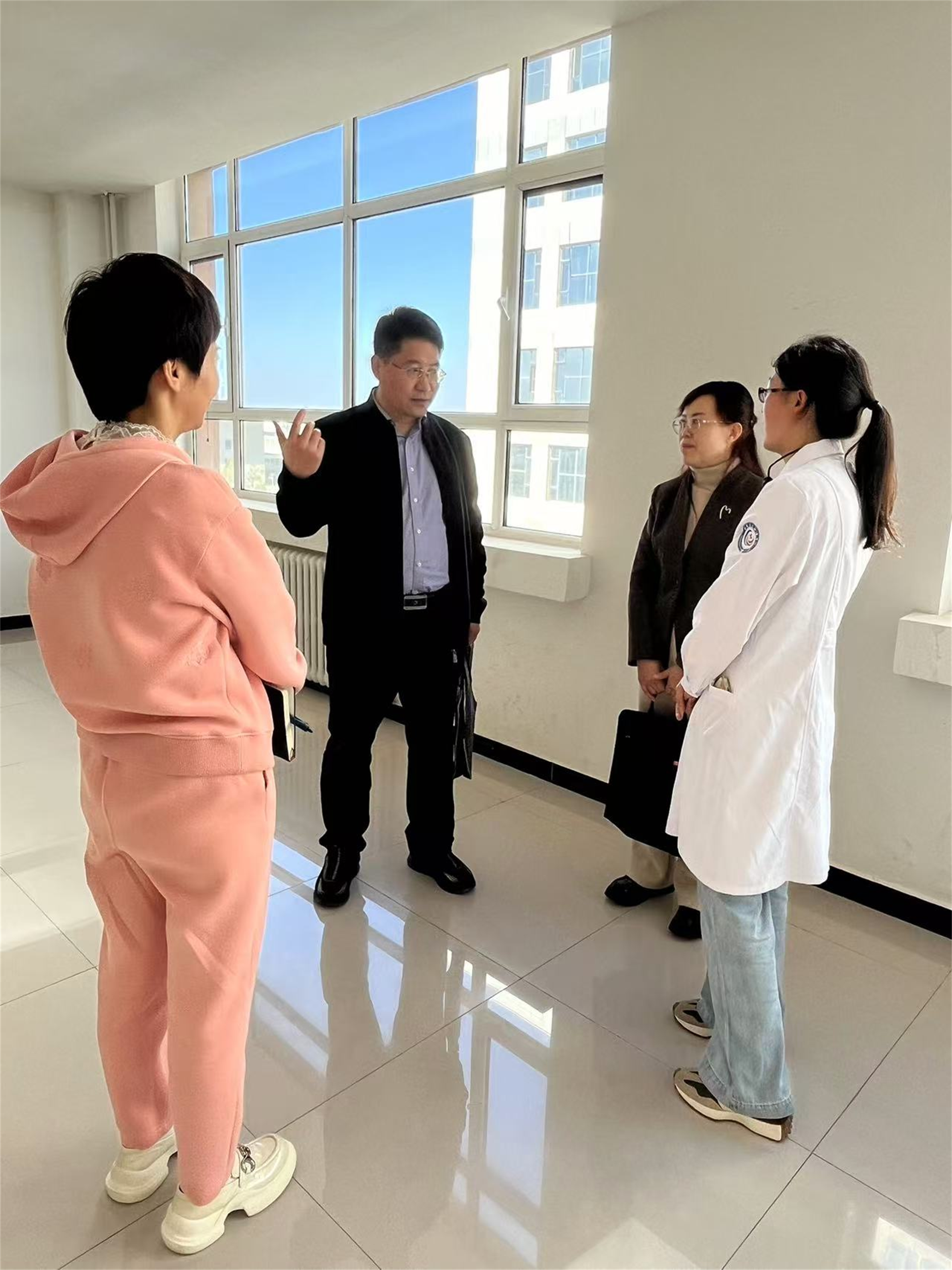 1728868427966017744.png 图片2.png